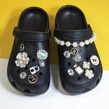 Брелоки для обуви Crocs СДЕЛАЙ сам, цепочка с бриллиантами и жемчугом, Съемная Декоративная пряжка для обуви Croc, Аксессуары для шармов, подарок для детей и девочек на вечеринку