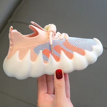 Весенние детские кроссовки из искусственной кожи для девочек и мальчиков, повседневная обувь для малышей, розовая теннисная высококачественная спортивная обувь на плоской подошве, размер 26-39